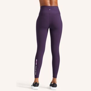 {Peloton} "Cadent" Logo Graphic Ankle Slim Skinny Stretch Leggings